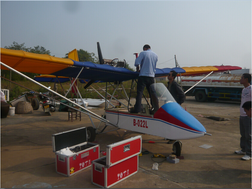 ���̰���